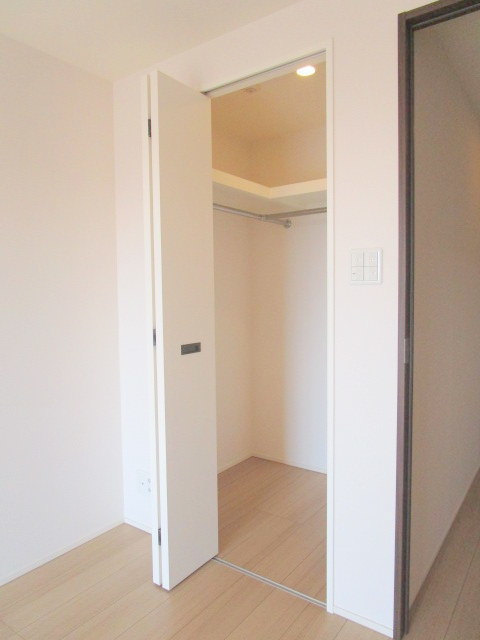 収納　★ウォークインクローゼット★