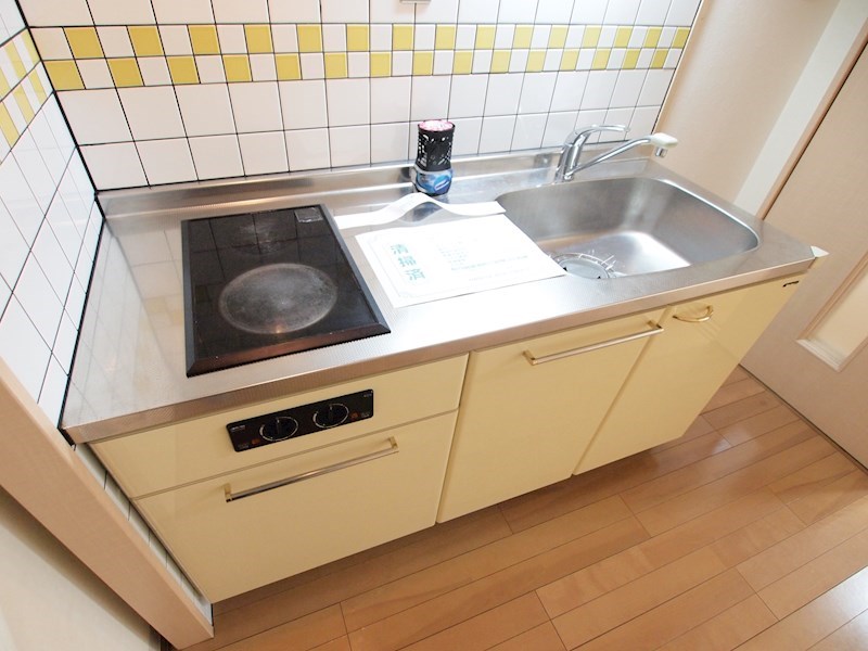 その他設備　電気コンロ（2口）あり。