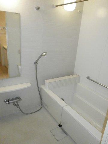 バス・シャワールーム　弊社は都内全域の物件が仲介手数料最大無料でご紹介可能です！