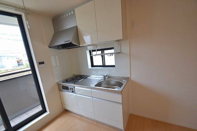 キッチン　お問合せはシティホーム海田センター　082-821-2227