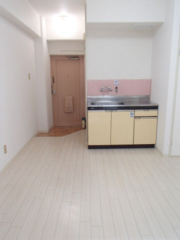 居室・リビング　参考写真掲載。