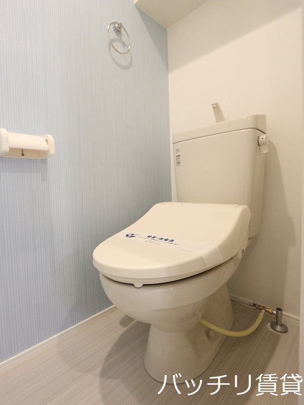 トイレ　同型タイプの為、現状を優先致します。