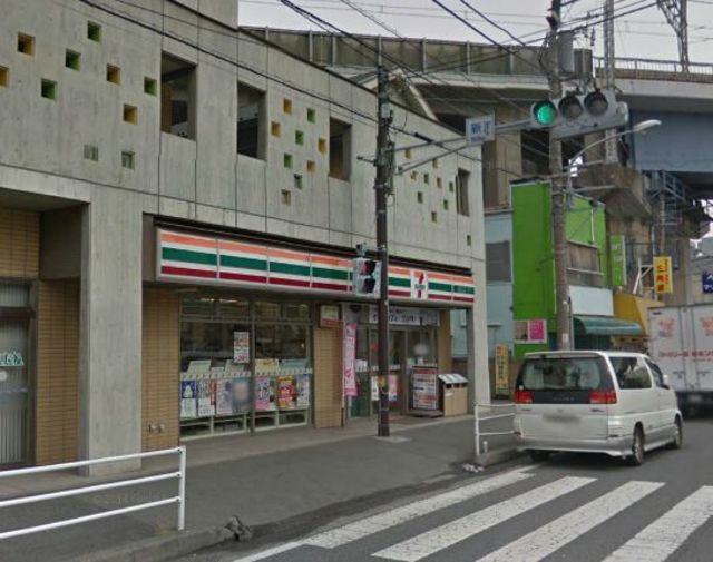 コンビニ　セブンイレブン横浜杉田4丁目店（コンビニ）まで440m
