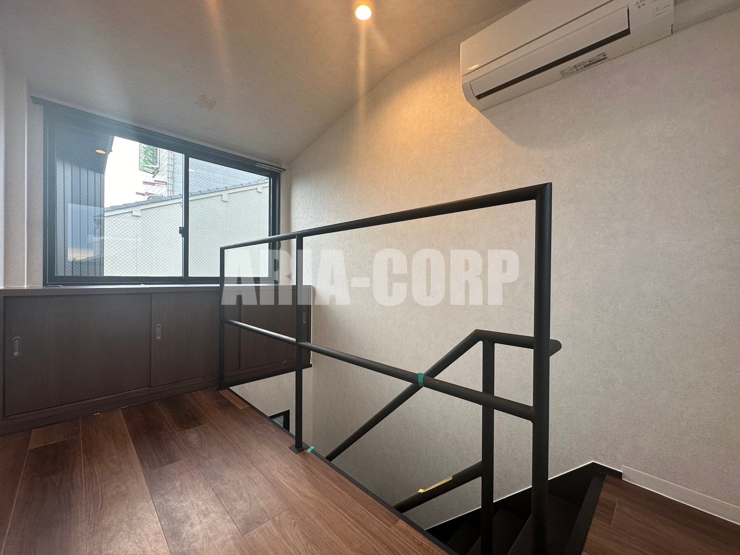 その他部屋・スペース　最上階は寝室スペース◎エアコン付で快適にお過ごし下さい♪