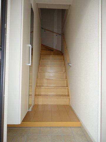 玄関　明るい玄関です