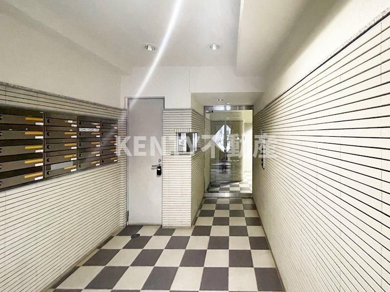 ロビー　落ち着いたロビーです