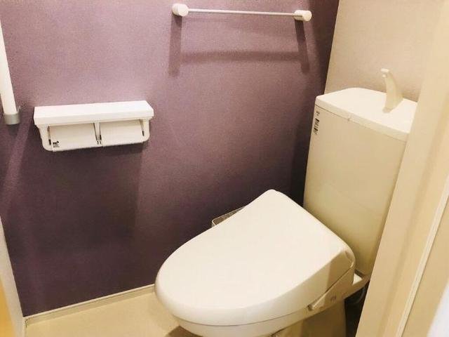 トイレ　シンプルで使いやすいトイレです