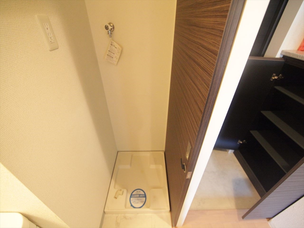 その他　室内洗濯機置き場