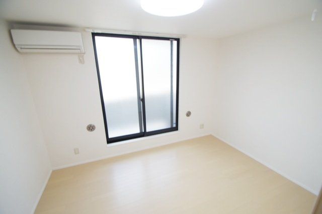 居室・リビング　★洋室です★