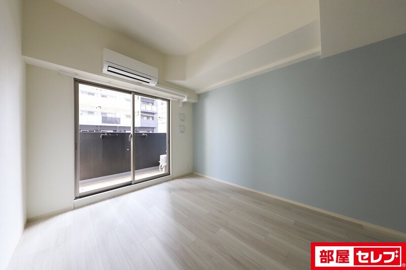 居室・リビング　※反転タイプ写真