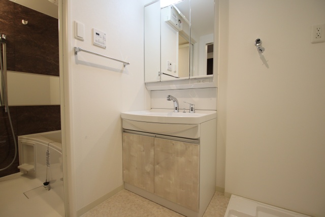 洗面設備　※別室の参考写真の為、現況優先です。