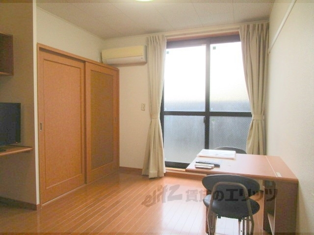 居室・リビング　洋室