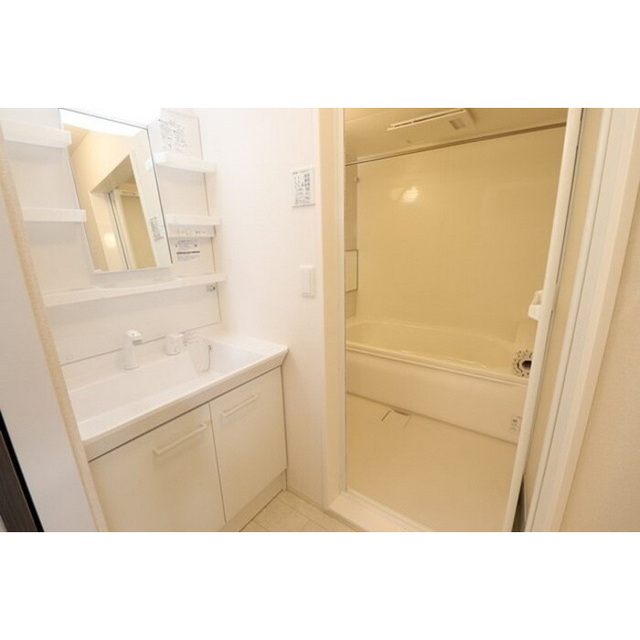 洗面設備　うれしい独立洗面