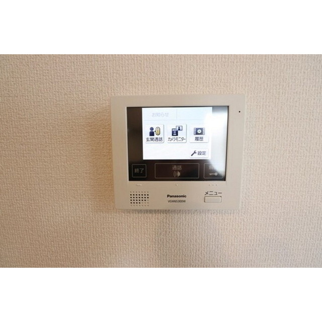 セキュリティ　エントランスはオートロックです