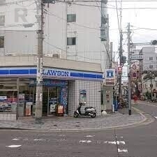 コンビニ　ローソン新今里公園前店（コンビニ）まで411m