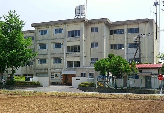 小学校　社家小学校（小学校）まで1100m