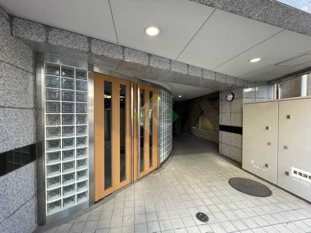 エントランス　パークウェル千駄木駅前