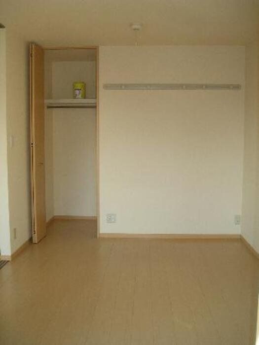 その他部屋・スペース　２面採光のお部屋（クリーニング中）