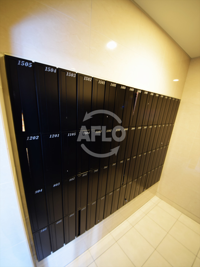 その他共有部分　ララプレイス難波シエール　メールボックス