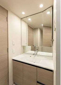 洗面設備　忙しい朝には欠かせない洗面所です