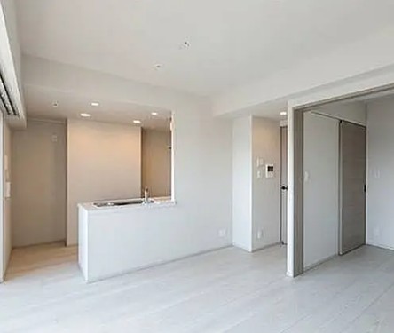 居室・リビング　こちらの居間で趣味の時間をお楽しみください