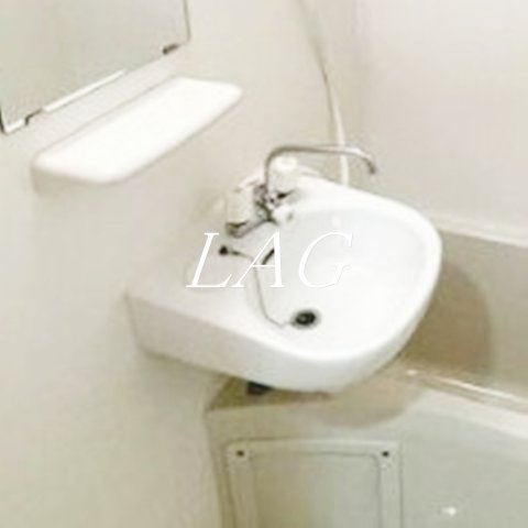 洗面設備　洗面台です。