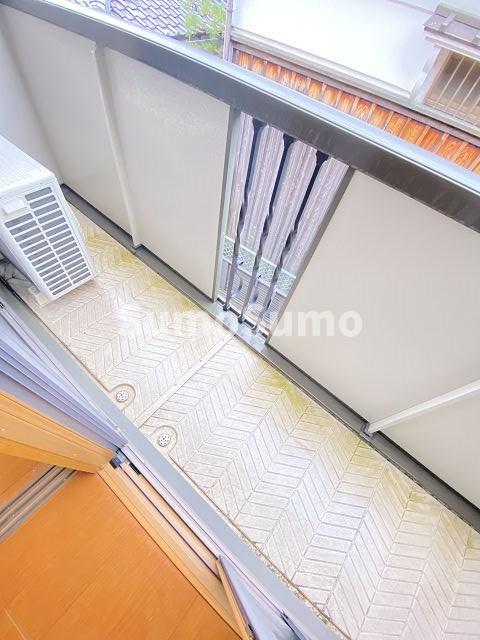 バルコニー　バルコニーがあります