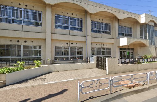 幼稚園・保育園　千葉市千草台保育所（幼稚園・保育園）まで584m