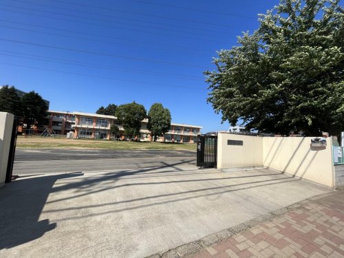 小学校　千葉市立千草台小学校（小学校）まで570m