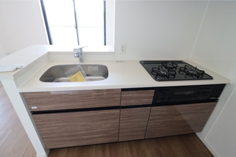 キッチン　図面と現状に相違がある場合には現状を優先