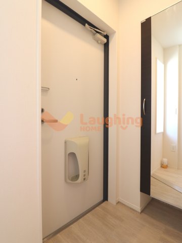 玄関　※同施工会社の類似物件です