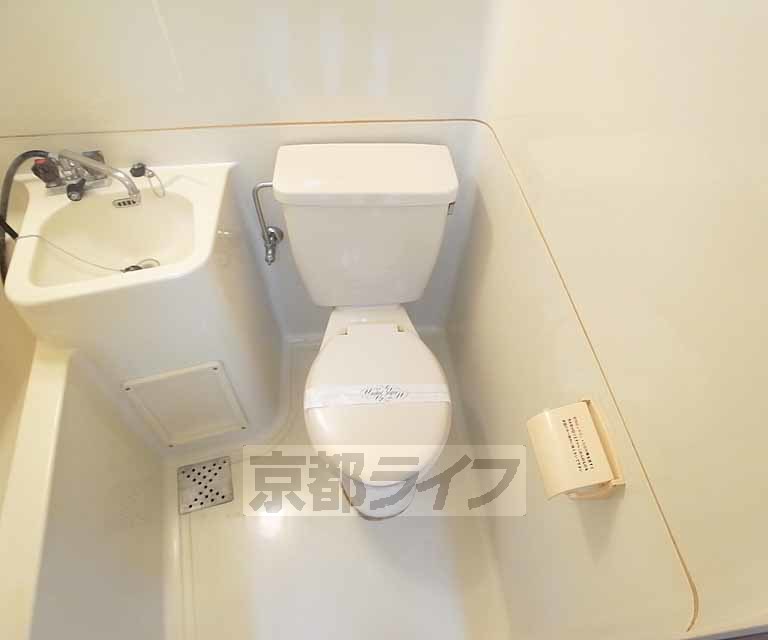 トイレ　ユニットバスです。