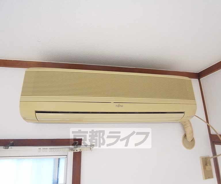 その他設備　エアコン１基付きです。