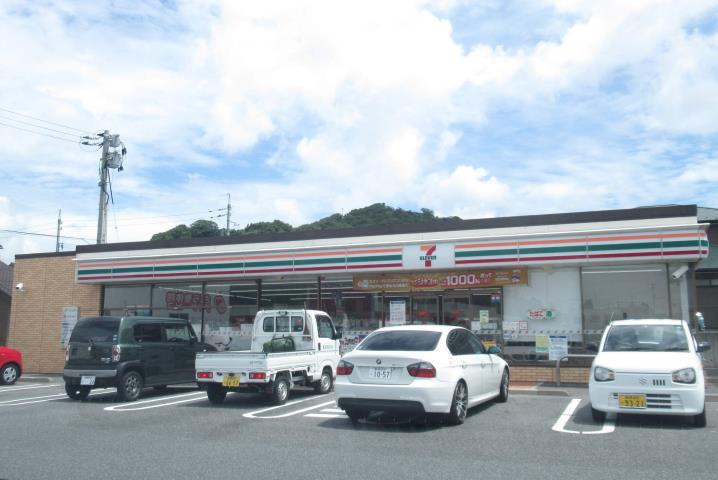 コンビニ　セブンイレブン　大庭店（コンビニ）まで800m