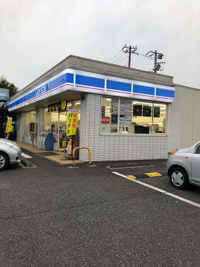 コンビニ　ファミリーマートさいたま道場店（コンビニ）まで210m