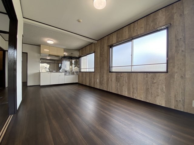 居室・リビング　※現況優先