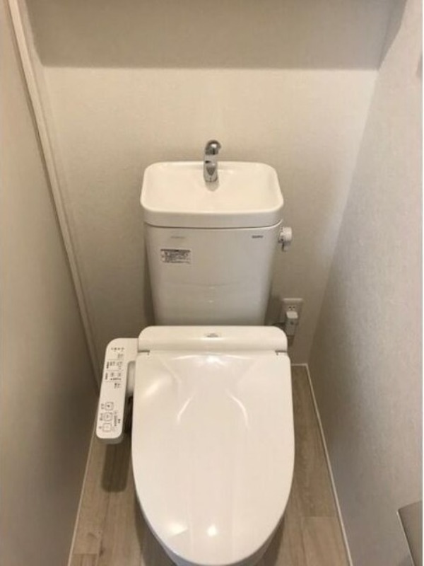 トイレ　図面と現状に相違がある場合には現状を優先