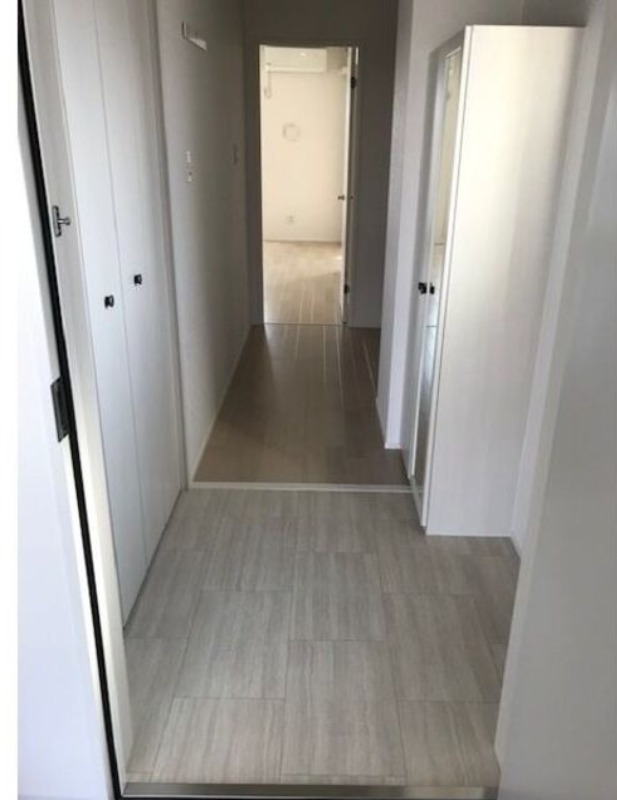 玄関　図面と現状に相違がある場合には現状を優先