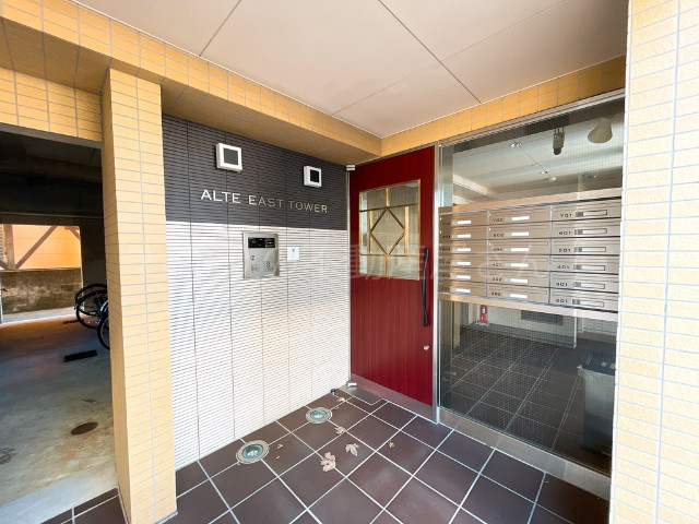 エントランス　オートロック