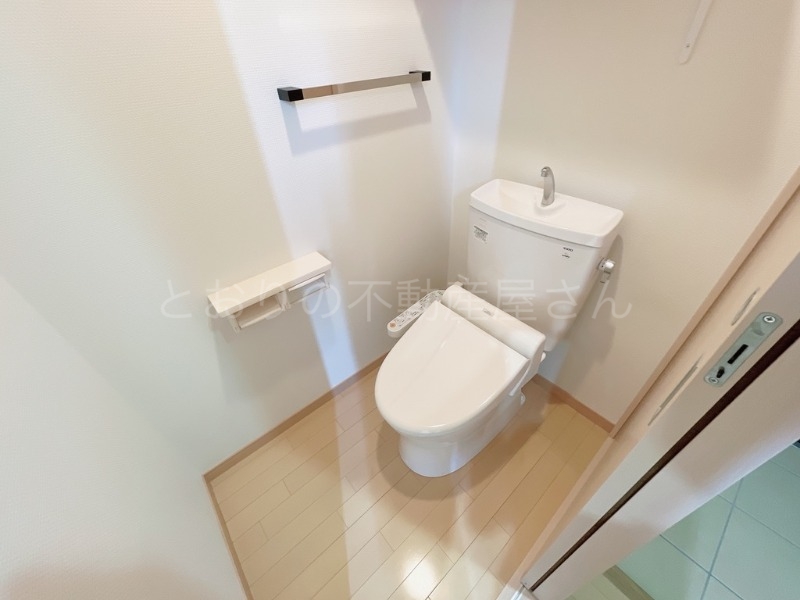 トイレ　※カラーデザインが異なる場合があります。