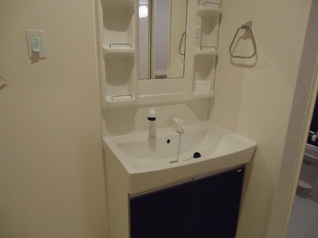 洗面設備　洗髪洗面化粧台