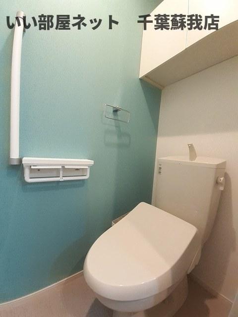 トイレ　落ち着いたトイレです