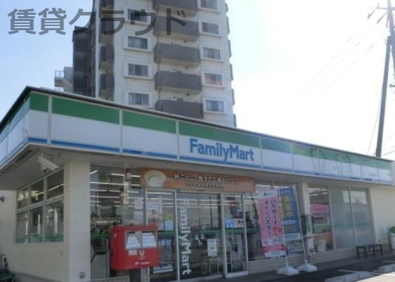 コンビニ　ファミリーマート 千葉松ヶ丘店（コンビニ）まで451m