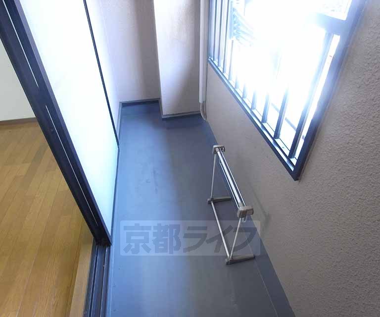 バルコニー　東向きで日当たり良好！