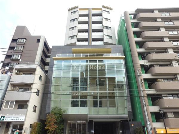 建物外観　オシャレな外観のマンション・ＪＲ灘駅前！