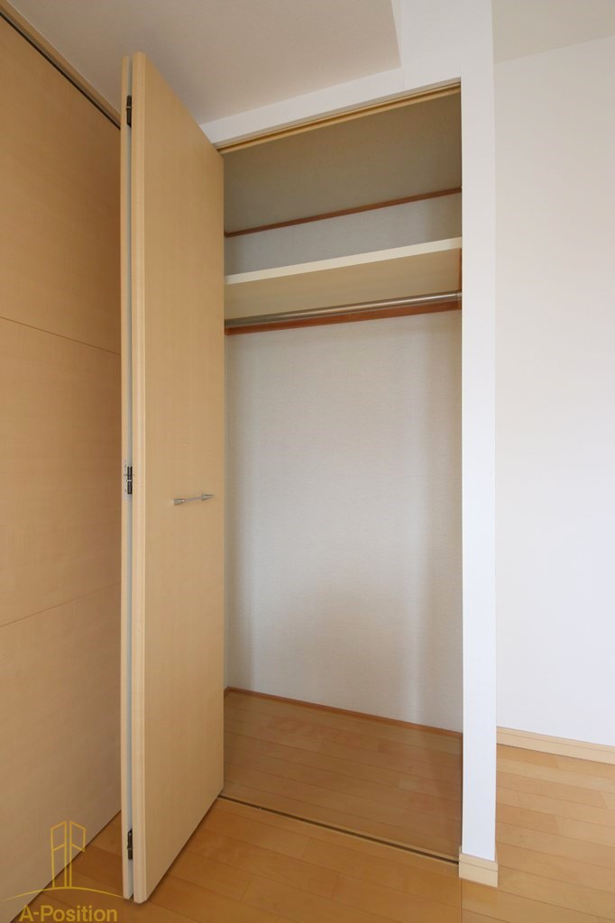 収納　カスタリアタワー長堀橋