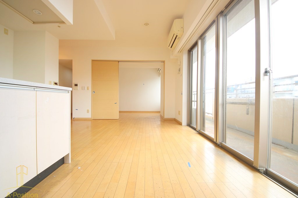 居室・リビング　カスタリアタワー長堀橋