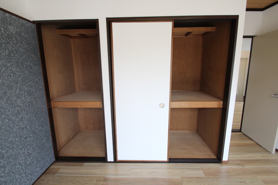 収納　※別号室の写真です