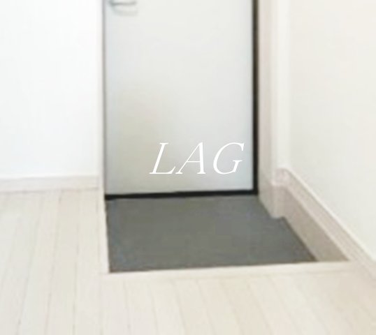 玄関　玄関です。