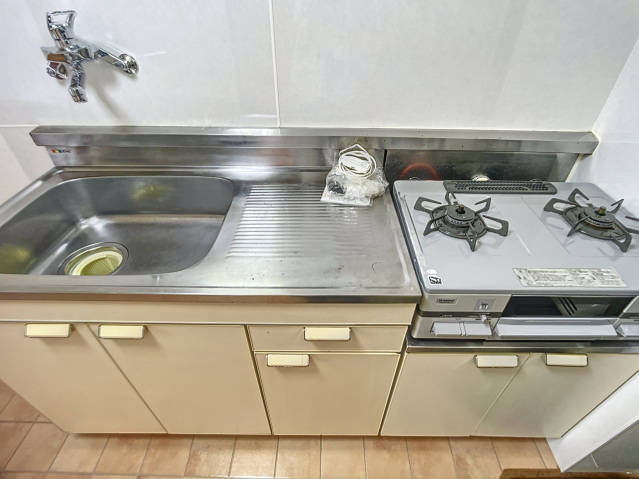 その他設備　2口コンロ付き